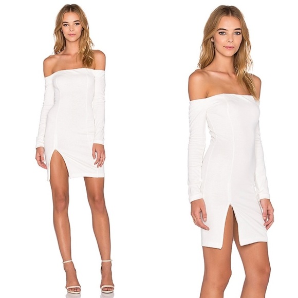 🌺CLOSET CLOSE OUT 🛍NWT WYLDER WHITE OFF  SHOULDER DRESS SMALL - Picture 1 of 4